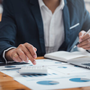 ACTIVOS FINANCIEROS: ANÁLISIS TÉCNICO PARA ESTRATEGIAS DE NEGOCIACIÓN